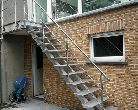 Outdoor stair Triangle at Grave