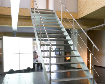 Escalier design Concorde dans l'entreprise Redactio