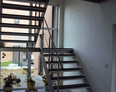 Natural stone stair at Apaire in Warcoing