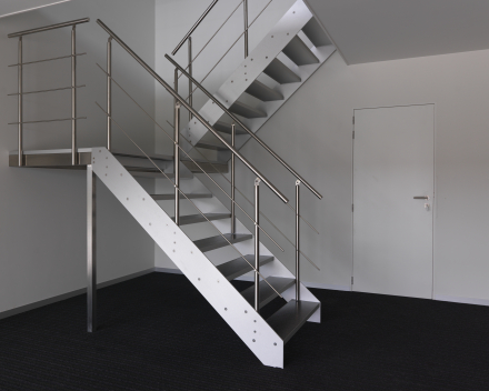 Stair with linoleum at Tibergyn in Wevelgem