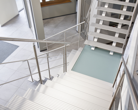 Modern stair Triangle in the company Callplast