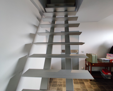 Modern stair Triangle at De Keyzer