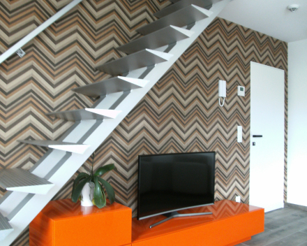 Escalier moderne Triangle chez Deneve