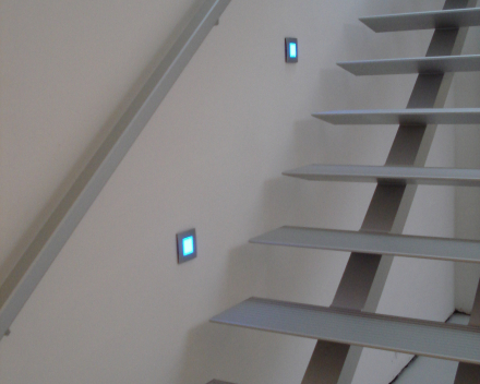 Modern stair Triangle at Desmet-Claeys