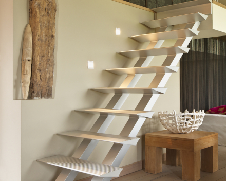 Moderne stair Triangle at La Fille d'Oscar