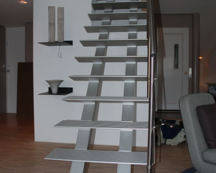 Escalier Moderne Triangle chez Lena