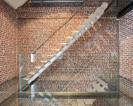 Escalier moderne Triangle chez Malfait