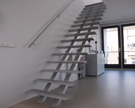 Escalier moderne Projet Triangle2