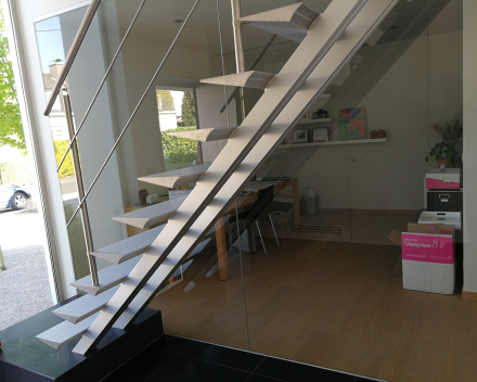 Escalier Moderne Triangle chez Wyseur