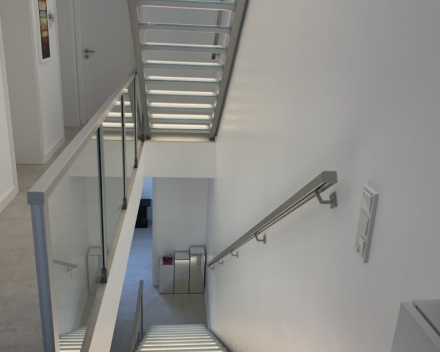 Illuminated stairs with glass treads in Luxemburg