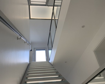 Illuminated stairs with glass treads in Luxemburg