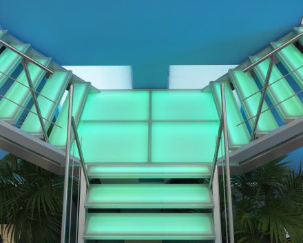 Illuminated stairs with glass treads in the offices of Mainsys