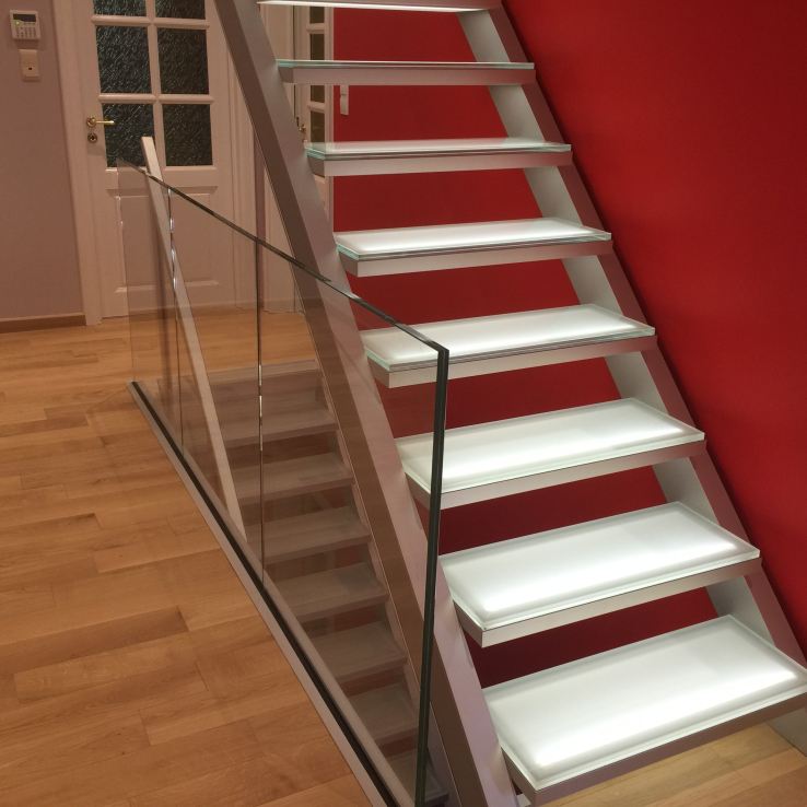 RENOVATION ESCALIER BOIS/LEDS  Led escalier, Renovation escalier bois,  Escalier